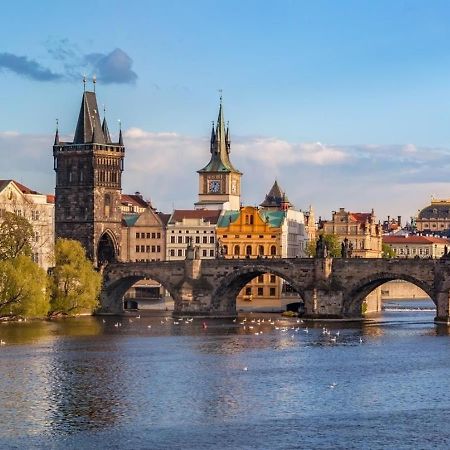 Mezonetovy Apartman V Centru Prag Exterior foto
